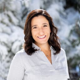 Connie Gallippi