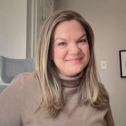 Helen Garneau